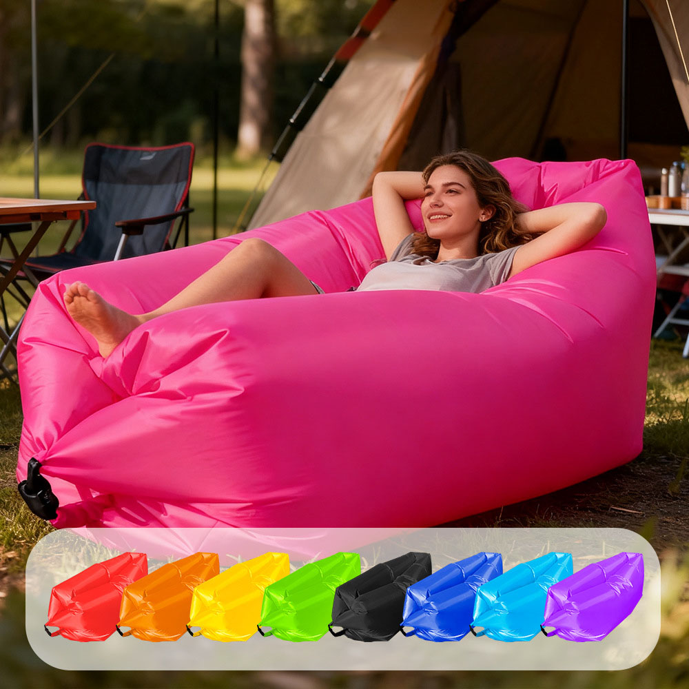 Pool Lounger Inflatable - 多色使いの、一人用で手軽に使える、空気で膨らませるタイプのソファ。持ち運び可能で、屋外やビーチでの使用に最適。折りたたみ式で、キャンプや休憩時に快適に使えるエアベッド。